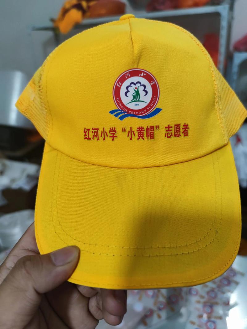 职场新气象：职业装定制引领着个人形象升级